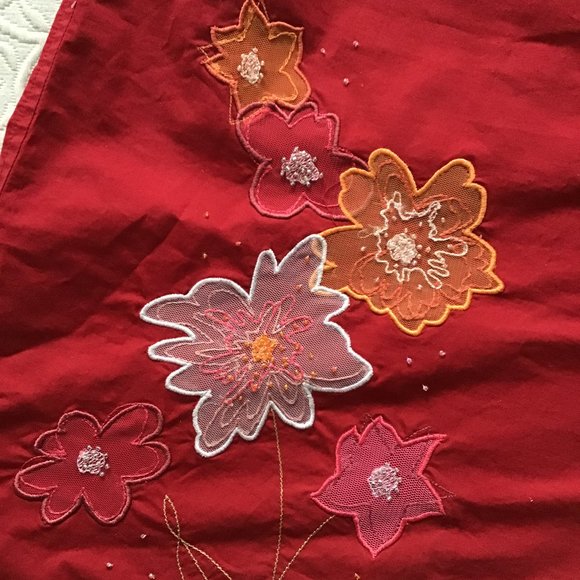 Susan Bristol Red Skirt With Beading and Floral Details Size 8 - Picture 4 of 11